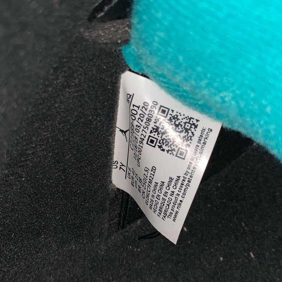 Nike Air Jordan Retro 5 Top 3 Grape Fire Red Metallic Youth Size 7Y CZ2989-001 - Picture 8 of 9